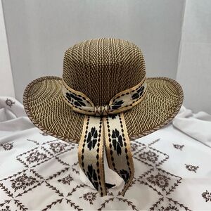 Little Girl’s Sunday Wedding Party Hat With bow Size 2.  EUC+
